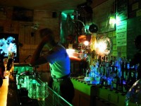 Bar Bar