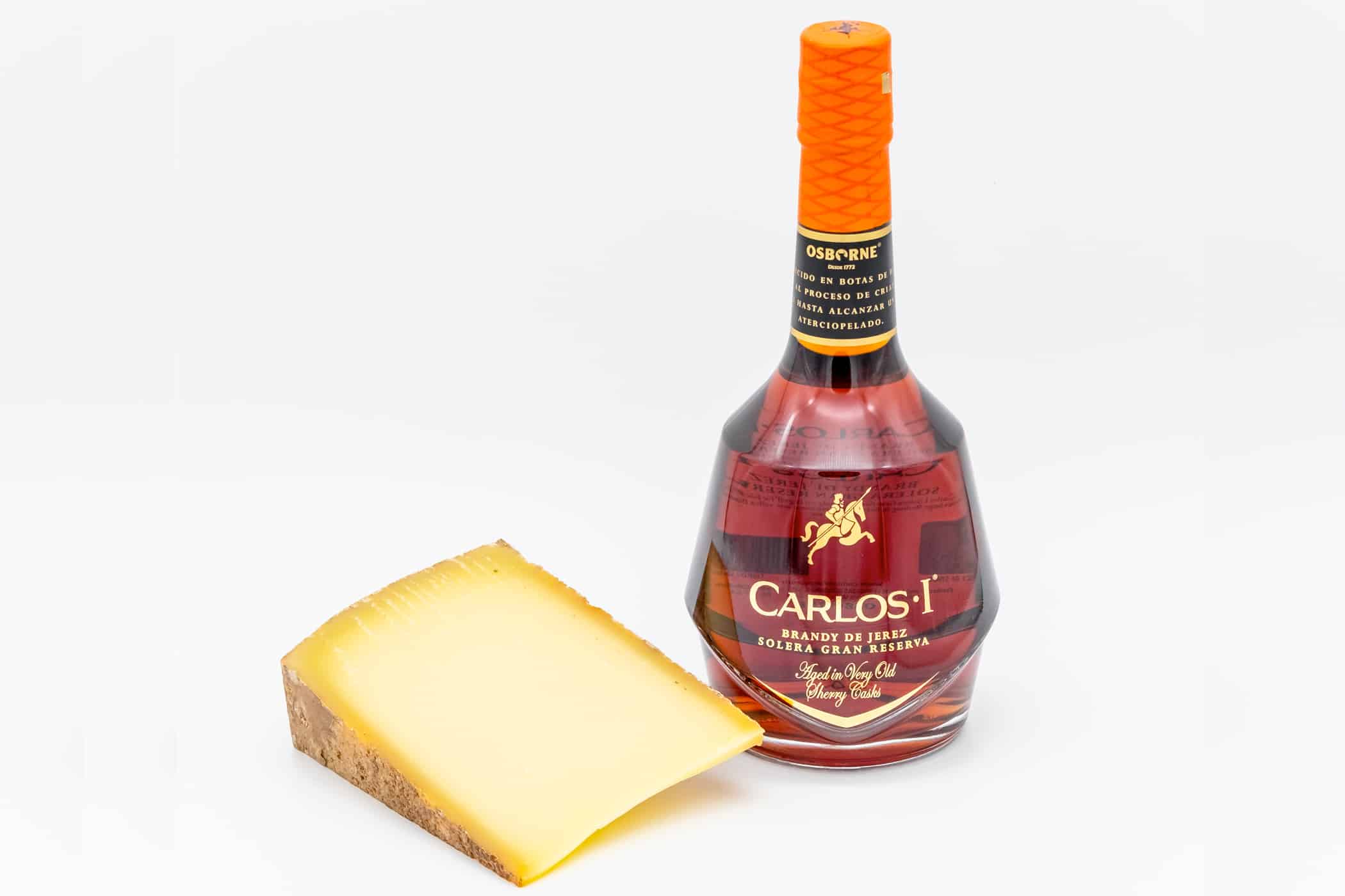 carlos I comte - spirituosen, getraenke, gastronomie 5 spannende Käse-Pairings mit Carlos I aus Spanien