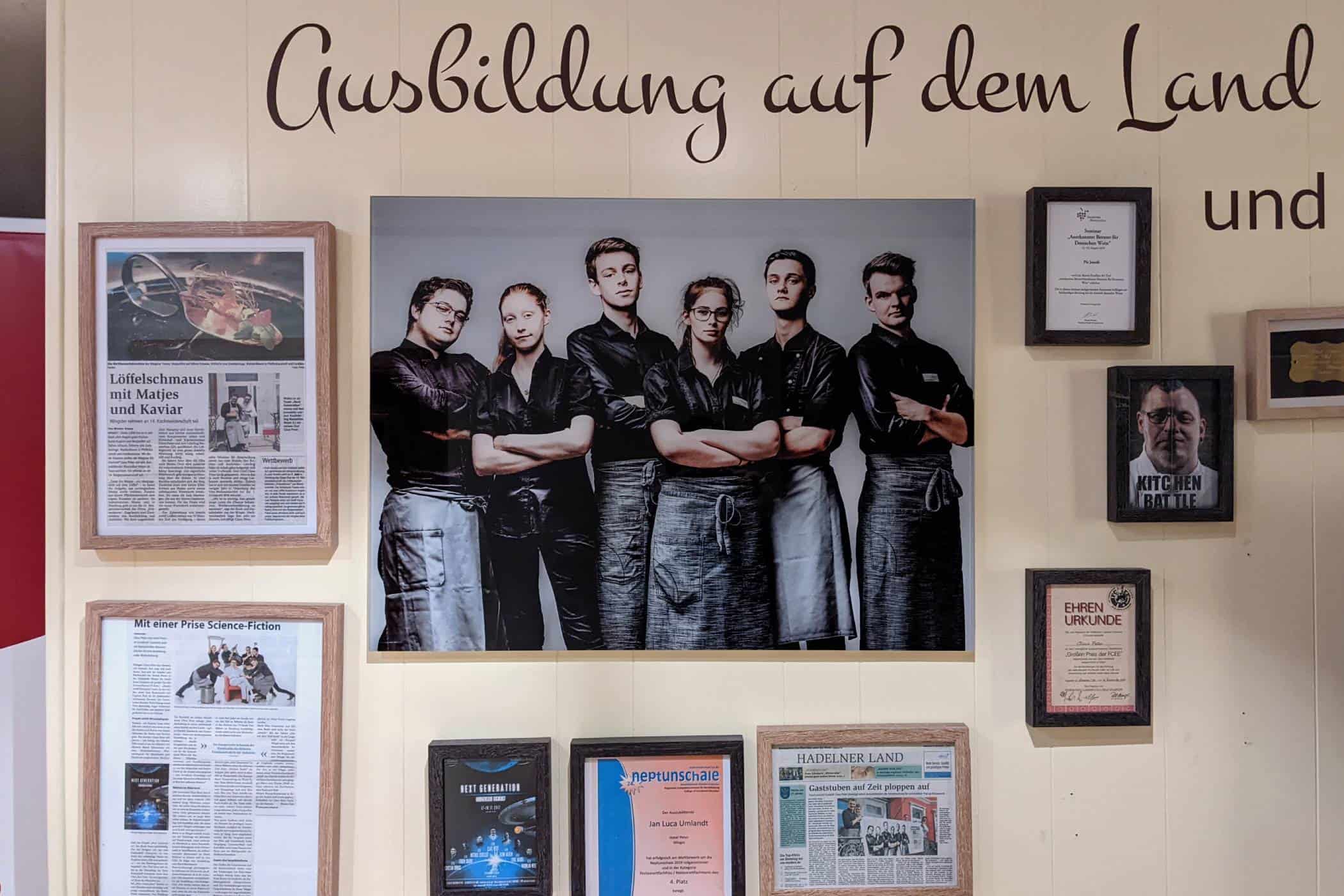 PXL 20220225 170604140 - personal, gastronomie, events Kitchen Battle im Genusshotel Peters, Wingst: Wer kreiert das beste Fingerfood mit Grünkohl?