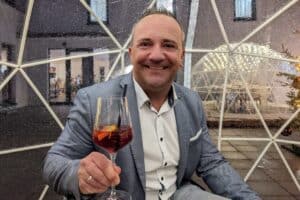 PXL 20221117 174600364 300x200 - PXL_20221117_174600364