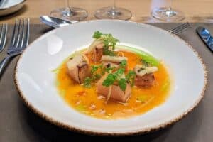 PXL 20221117 193108756 300x200 - PXL_20221117_193108756