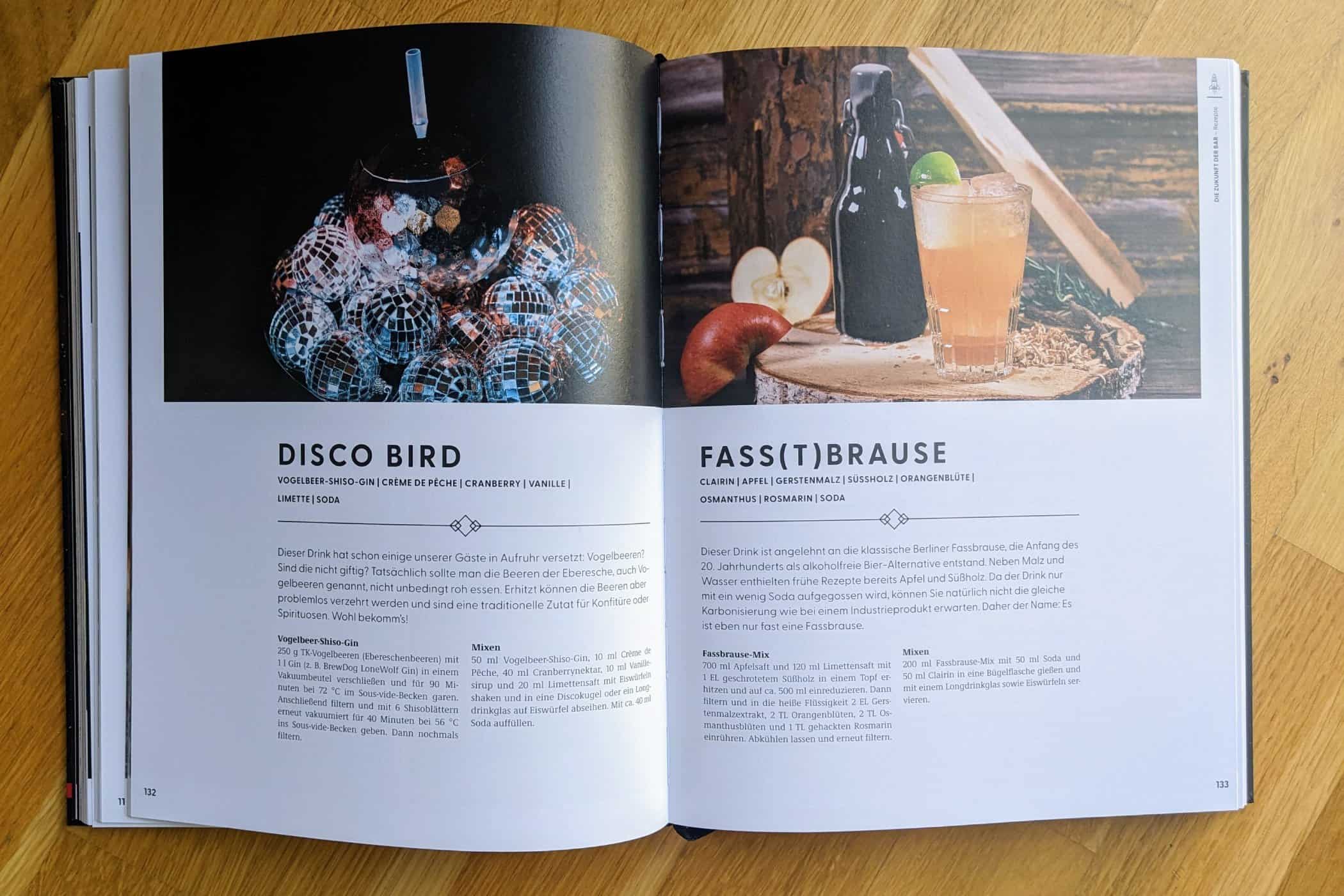 PXL 20221114 082137017 - medien-tools, getraenke, gastronomie Wir verlosen ein Exemplar der Neuauflage „Cocktailkunst – die Zukunft der Bar“