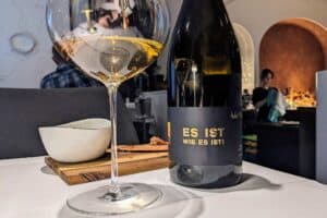 PXL 20230130 193646796 300x200 - PXL_20230130_193646796