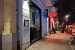 PXL 20230216 191952911 1 300x200 - PXL_20230216_191952911