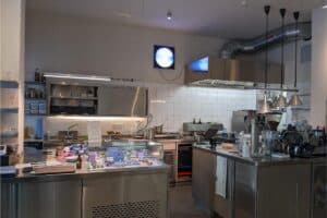 PXL 20230510 165813477 300x200 - PXL_20230510_165813477