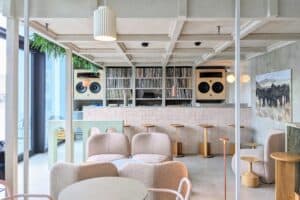 anima1 300x200 - anima1