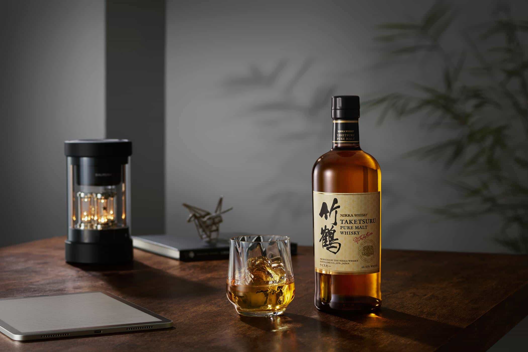 Nikka Taketsuru Pure Malt Mood 1 - spirituosen, getraenke Nikka Whisky: ab sofort im Vertrieb von Kirsch Import