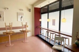 Interior3 300x200 - Interior3