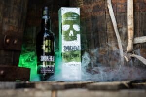 Smokehead Unfiltered Mood 01 1 300x200 - Smokehead Unfiltered_Mood 01 (1)