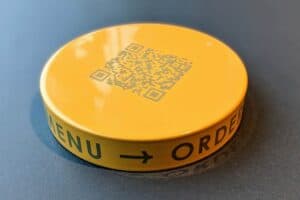 table dot 300x200 - table dot