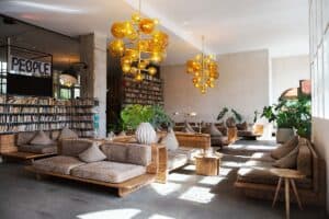 Michelberger Lobby 8 Large 1 300x200 - Michelberger Lobby 8_Large (1)