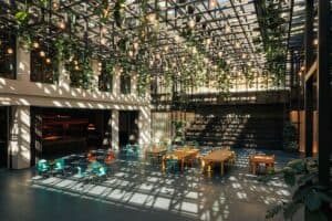 Kalle Halle Credits Steffen Sinzinger Interior 2 1 300x200 - Kalle Halle_Credits Steffen Sinzinger_Interior_(2) (1)