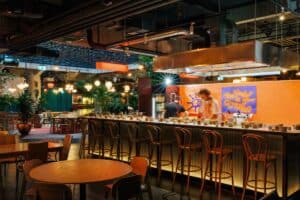 Kalle Halle Credits Steffen Sinzinger Interior 3 1 300x200 - Kalle Halle_Credits Steffen Sinzinger_Interior_(3) (1)