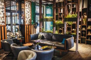 The Circus Hotel 5387 Carolin Weinkopf 300x200 - The-Circus_Hotel_5387_Carolin-Weinkopf