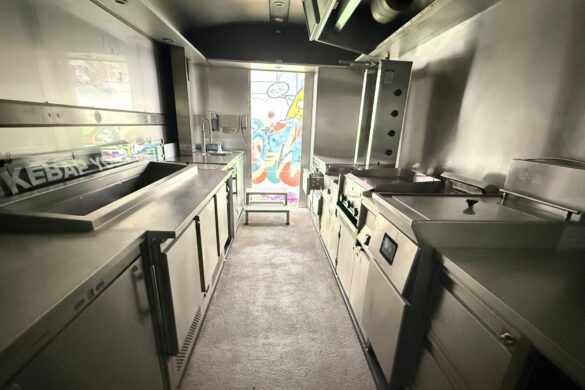 Neues Projekt 41 585x390 - getraenke, nomyblog Neue Location in K&ouml;ln-S&uuml;lz: Katinka