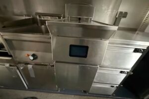 Roka Steelrunner55 8 300x200 - Roka Steelrunner55_8