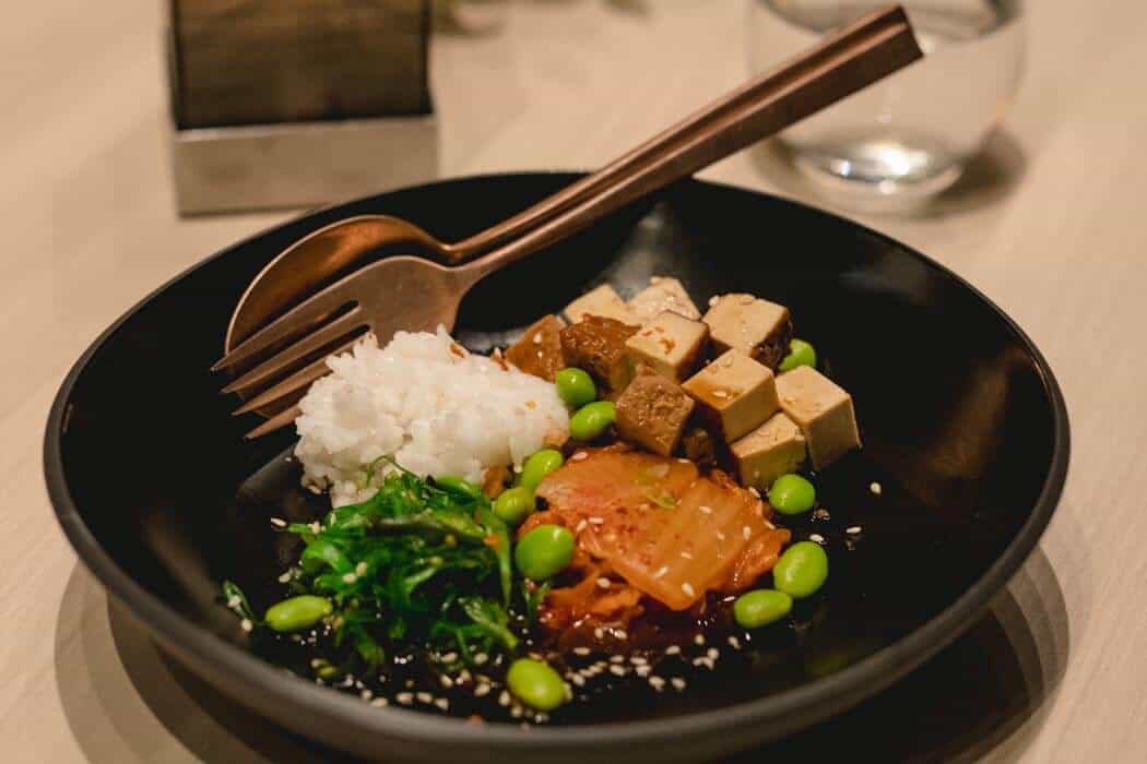 THE WILSON´S Tofu Bowl - konzepte, gastronomie Sharing Plates in der Berliner City-West: The Wilson's eröffnet mit neuem Design- und Foodkonzept wieder