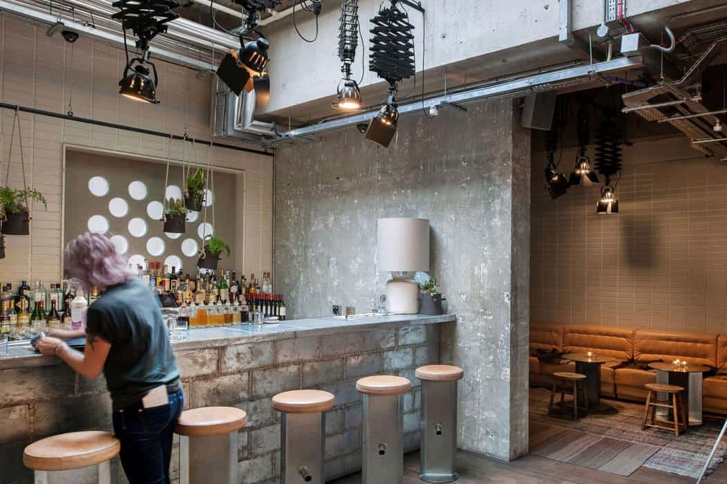 Ace Hotel London Hybrid Statt Hilton Nomy