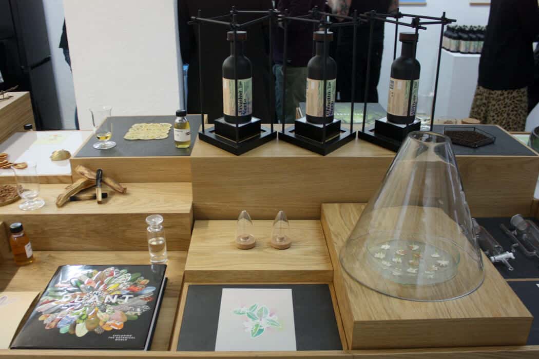 spirituosen, getraenke Liköre fast wie Parfums: Muyu-Tasting mit Bartender Simone Caporale aufbau - spirituosen, getraenke Liköre fast wie Parfums: Muyu-Tasting mit Bartender Simone Caporale