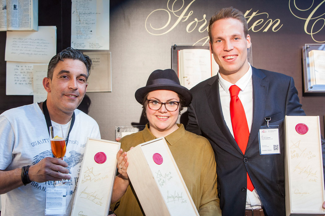 bartendertrio - spirituosen, getraenke, events Eine Bühne für fast vergessene Cocktails: The Library von Campari auf dem Bar Convent Berlin 2016