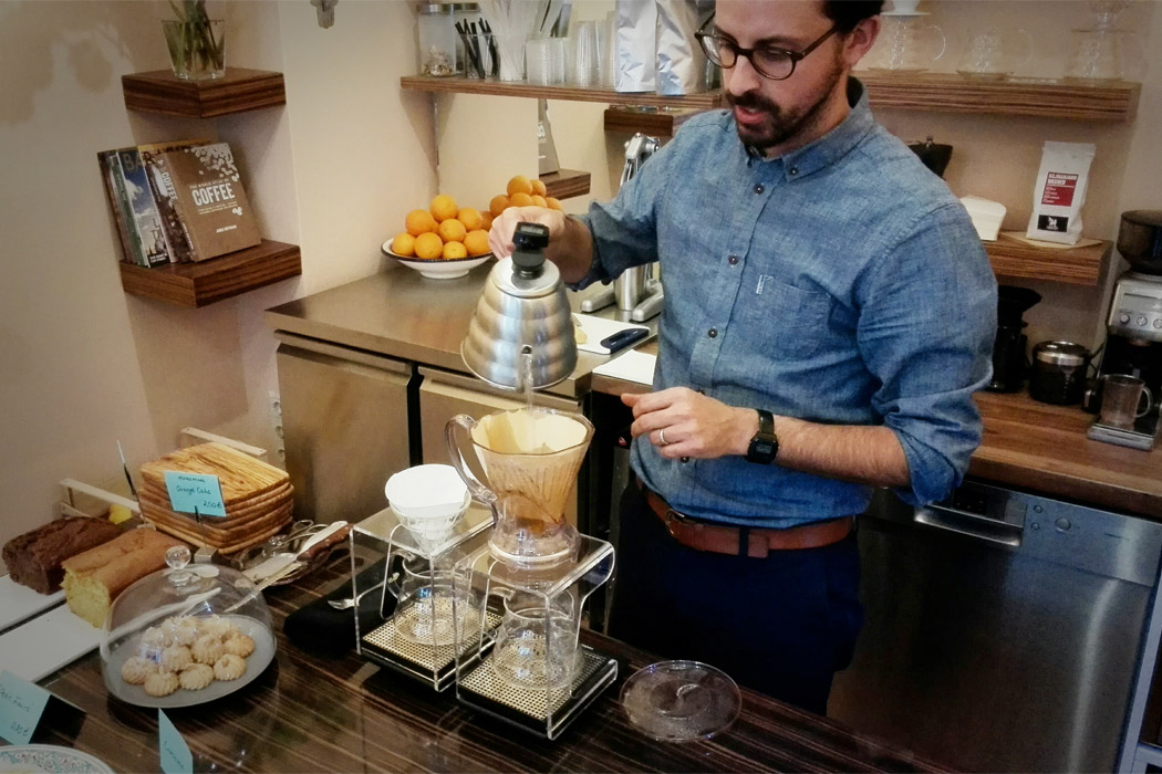 ben rahim - getraenke, gastronomie Kunstvoller Kaffee-Genuss: Specialty Coffee in Berlin