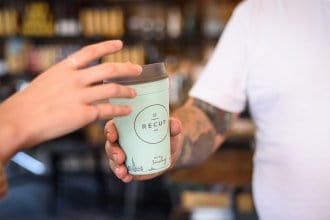 management, kaffee-und-tee, getraenke, gastronomie Besser bechern: Mehrweg- statt Einweglösungen für den Coffee to go besser bechern 330x220 - management, kaffee-und-tee, getraenke, gastronomie Besser bechern: Mehrweg- statt Einweglösungen für den Coffee to go