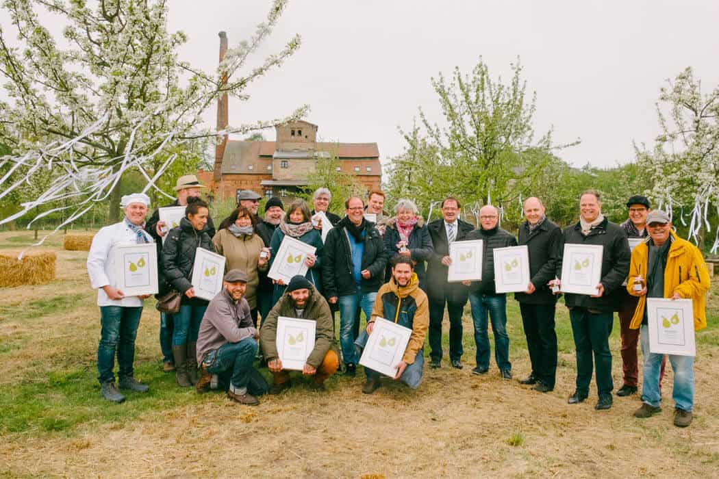 birnengarten ribbeck - wein, getraenke, alkoholfreie-getraenke Saft, Schorle und Cider aus traditionellen Apfelsorten: Zu Besuch auf den Streuobstwiesen von Ostmost