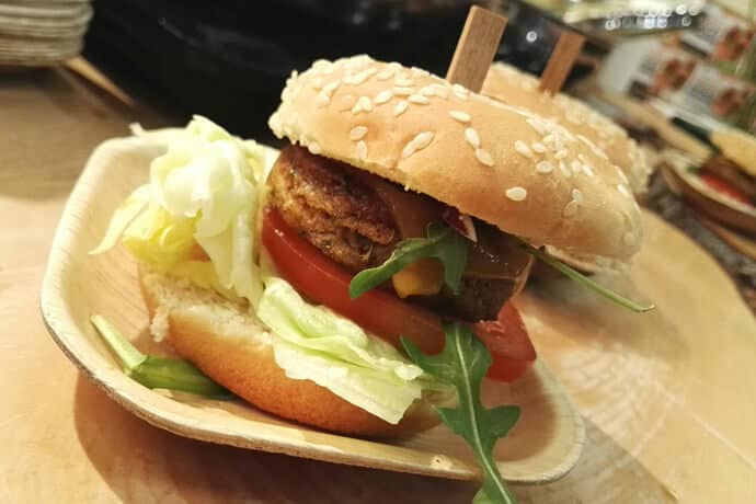 burger 1 - getraenke, food-nomyblog, events, bier, alkoholfreie-getraenke 5 Newcomer von der Internorga 2019