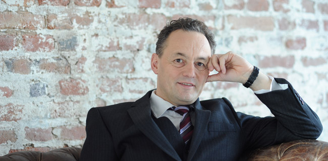 interviews-portraits 7 Fragen an Claus Lampert, Hotel-, Gastronomie- und Barpsychologe claus lampert - interviews-portraits 7 Fragen an Claus Lampert, Hotel-, Gastronomie- und Barpsychologe