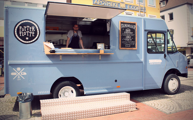 food-nomyblog Futterflotte: mobile Straßenküche fürs Ruhrgebiet, Düsseldorf und Köln futterflotte - food-nomyblog Futterflotte: mobile Straßenküche fürs Ruhrgebiet, Düsseldorf und Köln