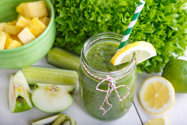 getraenke Gesund, lecker und ein Trendthema für die Gastronomie: Grüne Smoothies gruene smoothies - getraenke Gesund, lecker und ein Trendthema für die Gastronomie: Grüne Smoothies