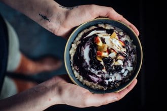 streetfood, interviews-portraits, konzepte, gruendung, gastronomie, food-nomyblog Haferkater: drei Berliner Porridge-Profis erobern die Bahnhöfe Deutschlands haferkater porridge 330x220 - streetfood, interviews-portraits, konzepte, gruendung, gastronomie, food-nomyblog Haferkater: drei Berliner Porridge-Profis erobern die Bahnhöfe Deutschlands
