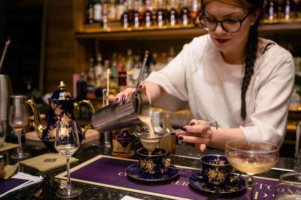 julia rahn - spirituosen, getraenke, events Courvoisier et café: Dritte Ausgabe des „Toast of Paris“ Cocktail&shy;wettbewerbs