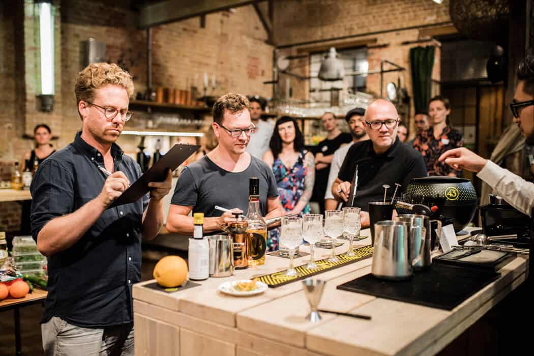 jury 8 - spirituosen, kaffee-und-tee Kaffee liebt Spirituose: die Bartenders & Baristas Challenge 2019 von Licor 43