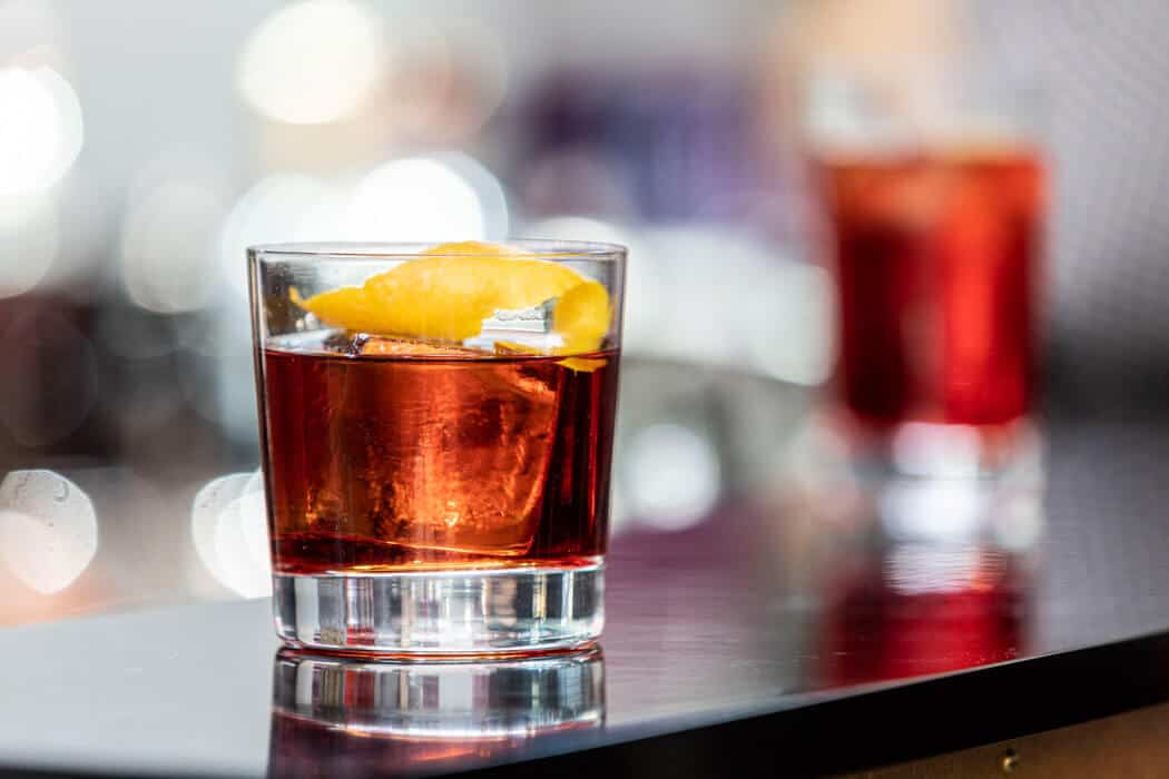 negroni glas - spirituosen, gastronomie 100 Jahre Negroni: Campari zelebriert den runden Geburtstag auf dem Bar Convent Berlin 2019