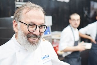 interviews-portraits, gastronomie, food-nomyblog Norbert Niederkofler: „Aussehen ist mir relativ egal, mir geht es um den Geschmack“ niederkofler 330x220 - interviews-portraits, gastronomie, food-nomyblog Norbert Niederkofler: „Aussehen ist mir relativ egal, mir geht es um den Geschmack“