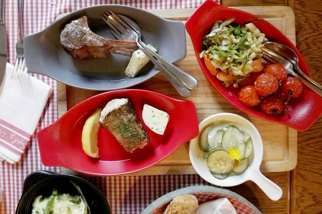 konzepte, gastronomie, food-nomyblog Topf & Pfanne im Restaurant Seewirtschaft im Resort Mark Brandenburg: Sharing is caring mit lokalen Produkten topf und pfanne - konzepte, gastronomie, food-nomyblog Topf & Pfanne im Restaurant Seewirtschaft im Resort Mark Brandenburg: Sharing is caring mit lokalen Produkten