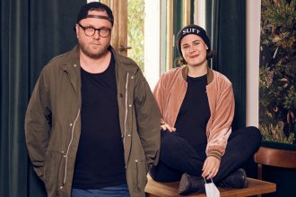 interviews-portraits, management, gastronomie Die Helden-Helfer*innen: Ilona Scholl und Max Strohe, tulus lotrek Berlin tulus lotrek 330x220 - interviews-portraits, management, gastronomie Die Helden-Helfer*innen: Ilona Scholl und Max Strohe, tulus lotrek Berlin
