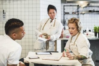 medien-tools, management, gastronomie, food-nomyblog Wareneinsatz senken, Deckungsbeiträge erhöhen: Profi-Kalkulation für die Gastronomie mit MenuKit wareneinsatz senken 330x220 - medien-tools, management, gastronomie, food-nomyblog Wareneinsatz senken, Deckungsbeiträge erhöhen: Profi-Kalkulation für die Gastronomie mit MenuKit