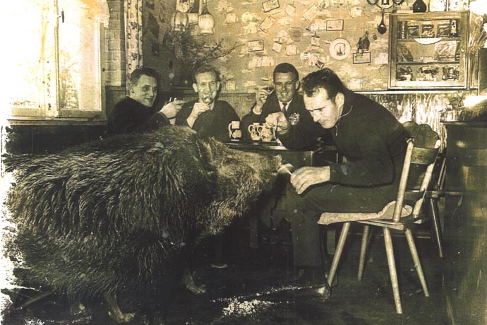 wilde susi trinkt bier - getraenke Indie-Sommerdrinks 3/5: Wilde Susi