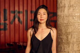 interviews-portraits, konzepte, gruendung, gastronomie, food-nomyblog Berlins Korean-Food-Pionierin: Young-Mi Park-Snowden young mi park snowden 330x220 - interviews-portraits, konzepte, gruendung, gastronomie, food-nomyblog Berlins Korean-Food-Pionierin: Young-Mi Park-Snowden